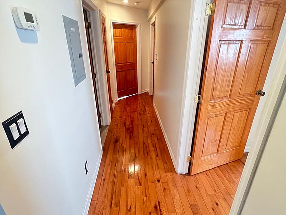 2nd image of 3026 Wilson Ave #2