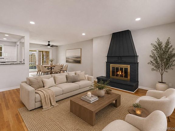 2nd image of 3226 S Oneida Way