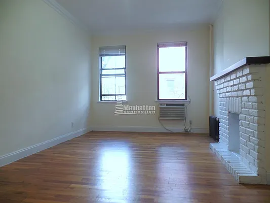 Rented by Manhattan Connection | media 7