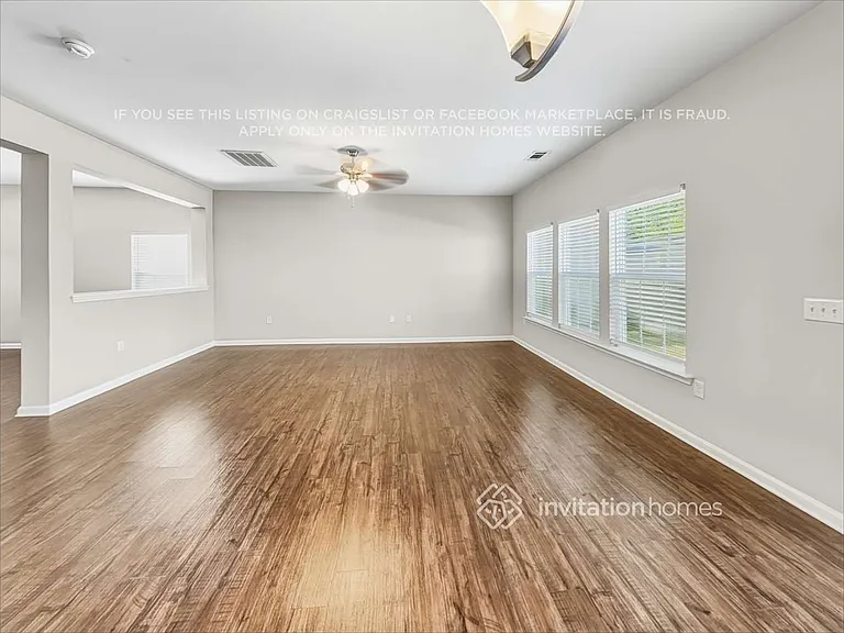 4406 Kiddle Ln — Photo 6