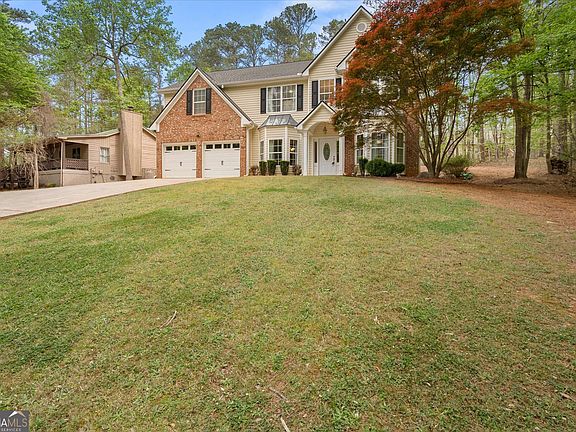 5th image of 10212 Tall Pine Pl