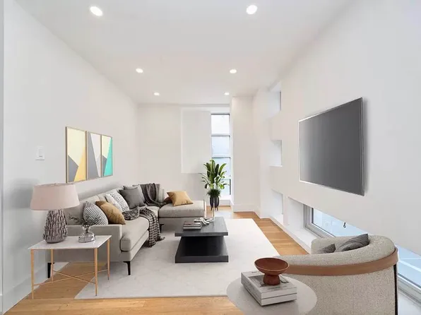 157 Lexington Avenue image 1 of 7