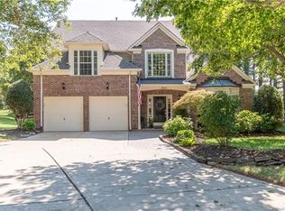 16022 Woodcote Dr, Huntersville, NC 28078