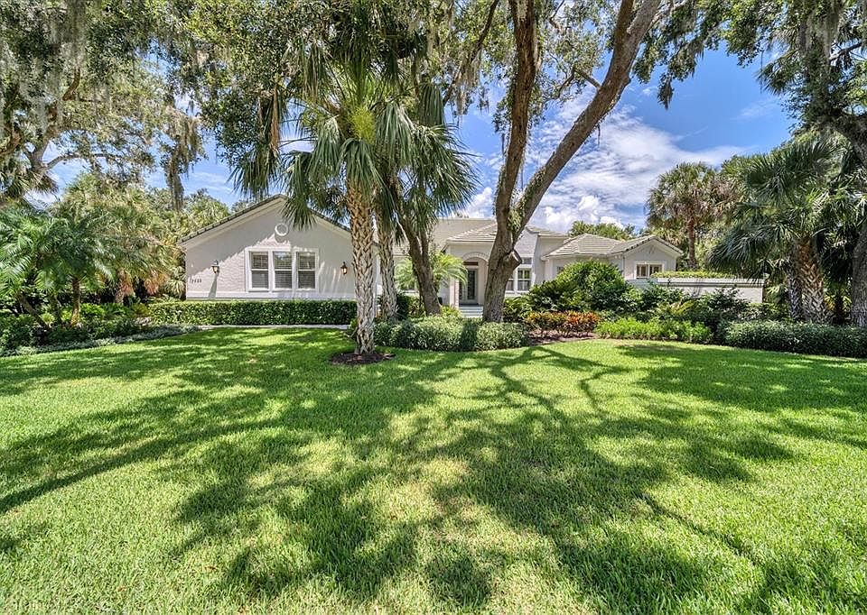 1st image of 2662 DICK WILSON DRIVE