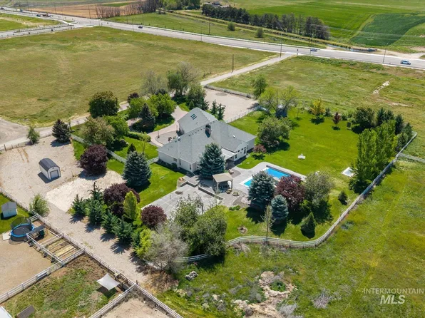 6255 S Tarrega Ln, Meridian, ID 83642