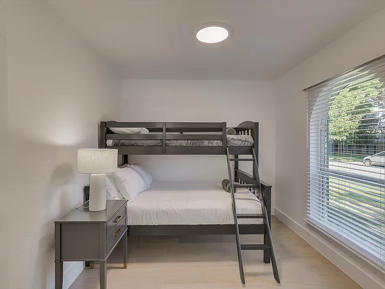 7414 Authon Dr — Photo 29