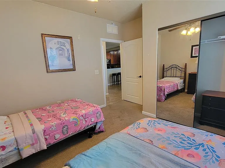 914 Charo Pkwy #123 — Photo 25