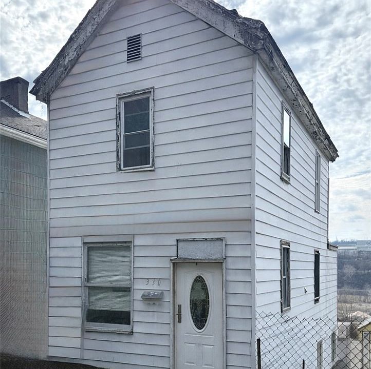 1st image of 330 Iowa Ave