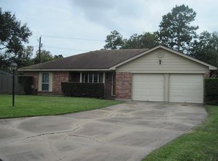 808 S Fairview Cir, Alvin, TX 77511