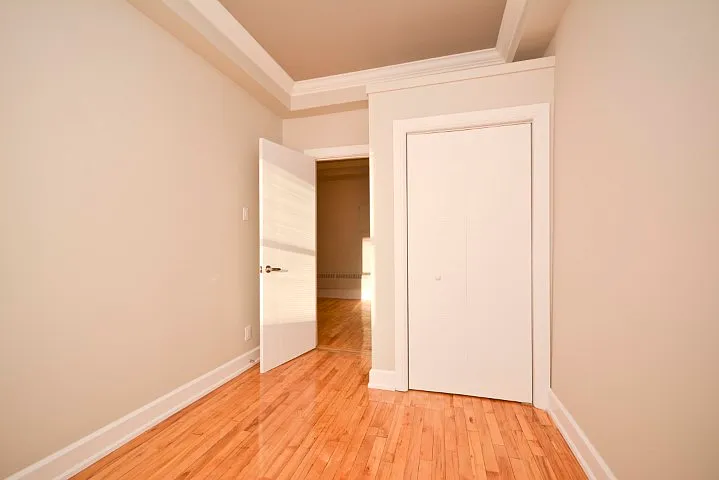 393 Nelson St #1 — Photo 6