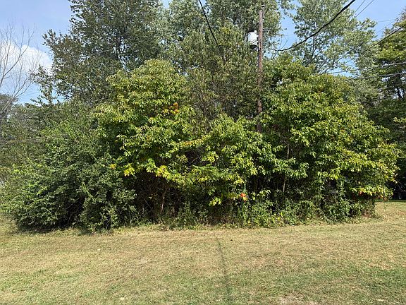 3rd image of 4 Kenrick Pl #2