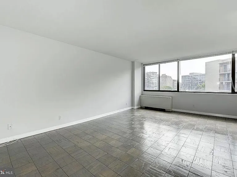 2201 L St NW #812 — Photo 14