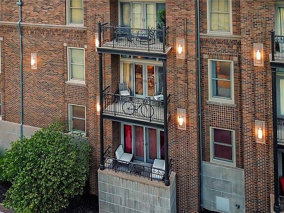 3rd image of 600 W Meadow St APT 104