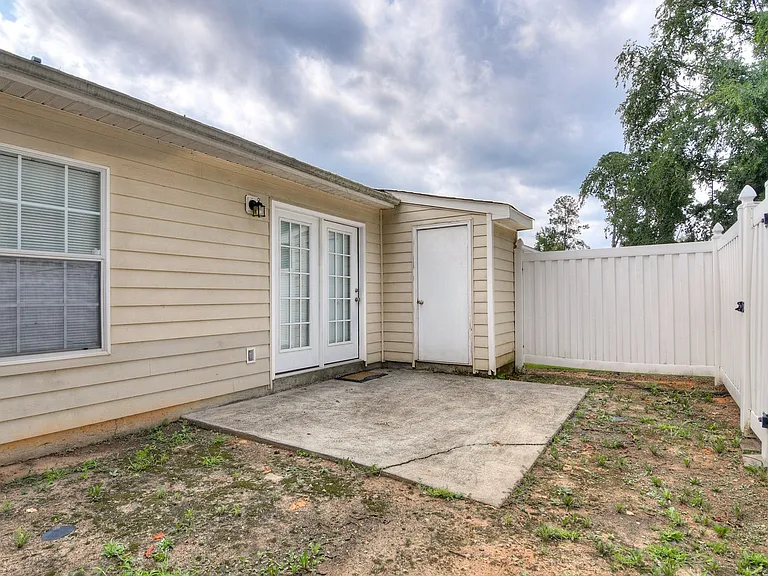 306 Evans Lake Way — Photo 25