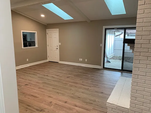 742 Pine Needles Dr — Photo 2
