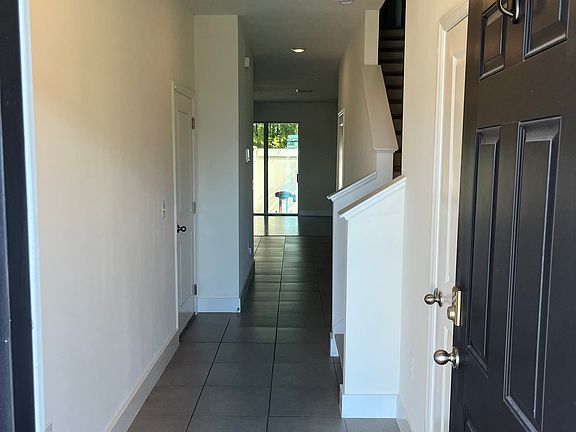 2nd image of 2878 Suncoast Plains Dr