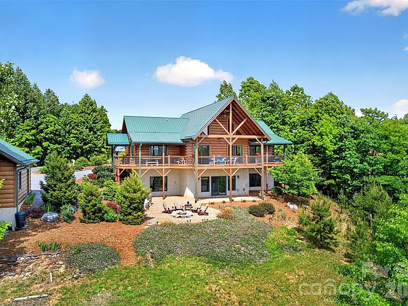 4th image of 217 Summit Dr