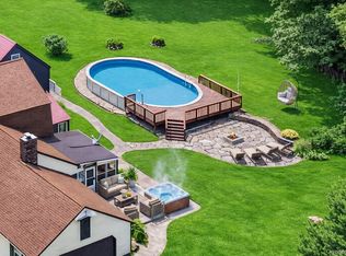 4 Debbie Court, Chester, NY