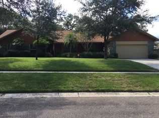 2509 Beachwood Ln, Valrico, FL 33596