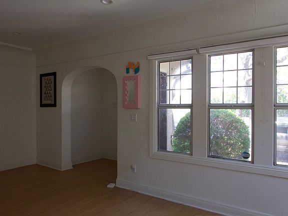 3rd image of 8156 Waring Ave #8156
