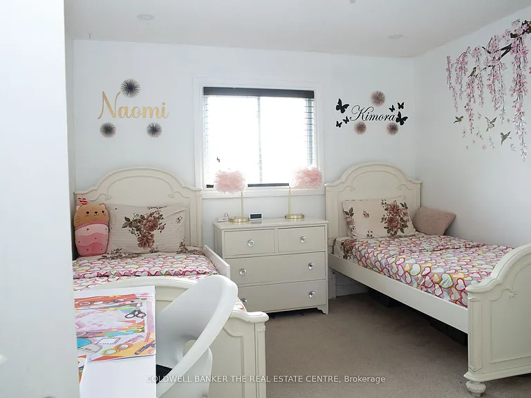 497 Grove St E — Photo 15