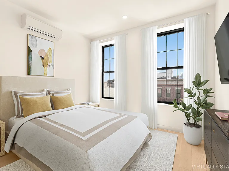 101 Greenpoint Ave #4R — Photo 6