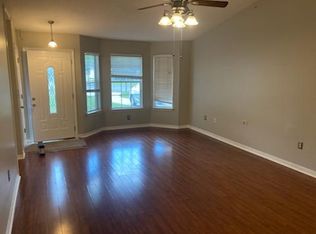 10 Flora Cv, Crestview, FL 32539