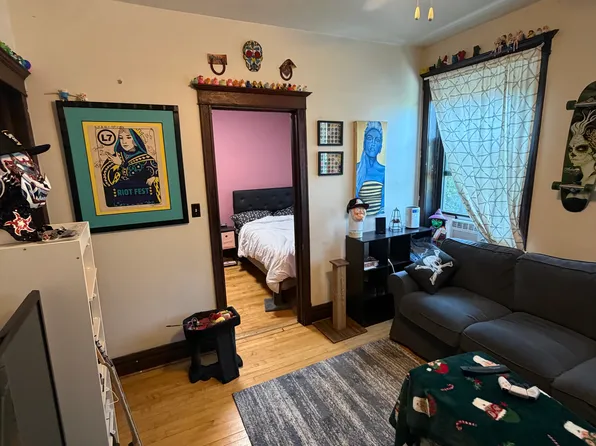 942 W 34th St, Chicago, IL