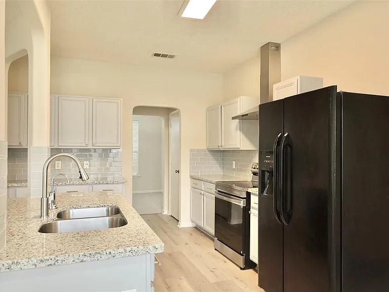 23902 Spring Way Dr — Photo 14