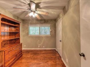 1827 Locksford St, Houston, TX 77008