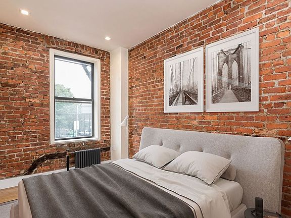 5th image of 941 Washington Ave #747