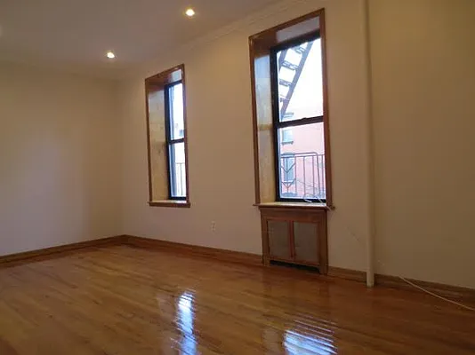 Rented by Team Gotham | media 33