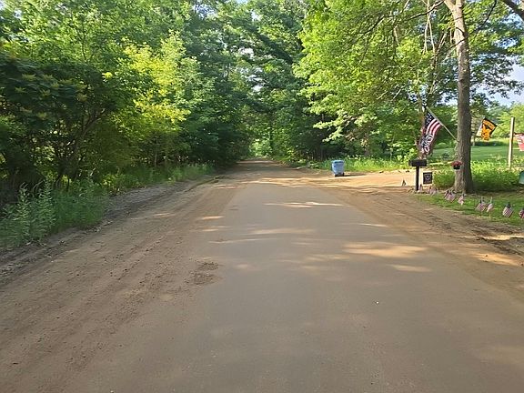 5th image of 243 N Hurd Rd