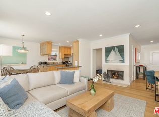2101 Ocean Ave APT 17, Santa Monica, CA 90405