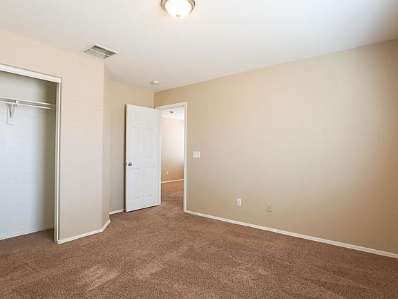 4th image of 2712 W Jasper Butte Dr