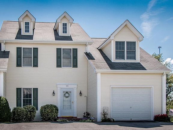 2nd image of 800 Barclay Dr