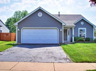 1351 Walden Dr, Elgin, IL 60120