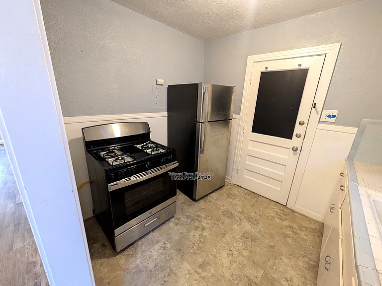 2702 Swantner St #5 — Photo 6