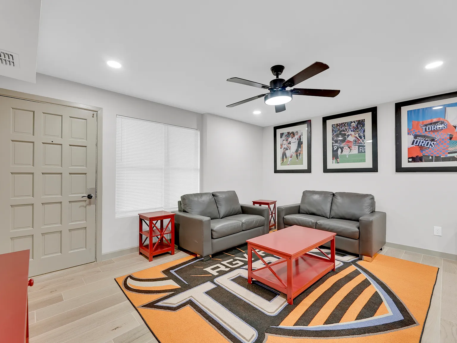 519 S 4th Ave — Photo 3