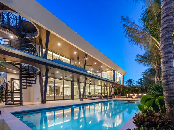 600 Solar Isle Drive, Fort Lauderdale, FL 33301