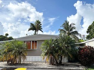 100 NE 6th Ave #218, Homestead, FL 33030