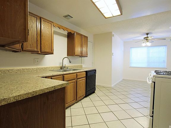 4th image of 4508 Penwith Way