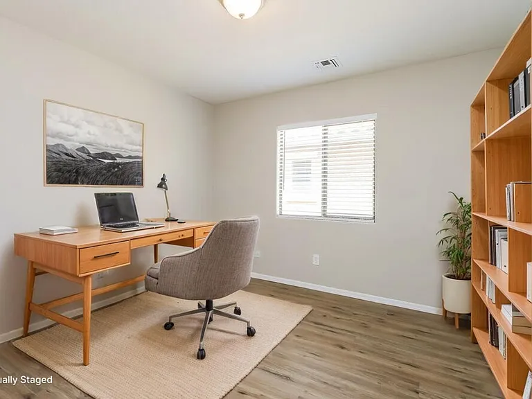 3884 E Santa Fe Ln — Photo 14