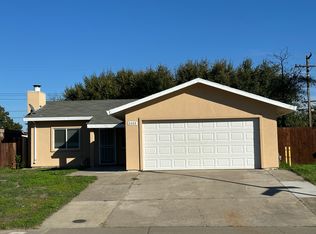 6669 Hometown Way, Sacramento, CA 95828