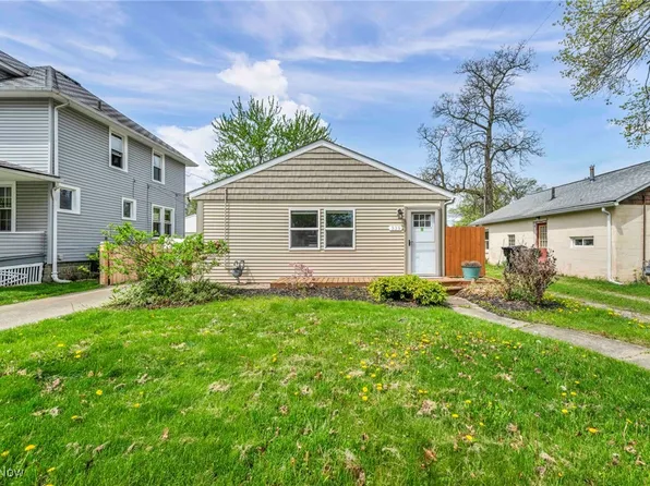 339 Concord Ave, Elyria, OH 44035