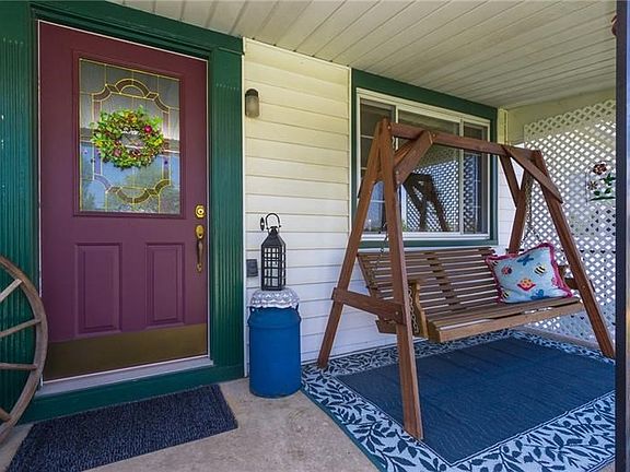 Relax with your lemonade