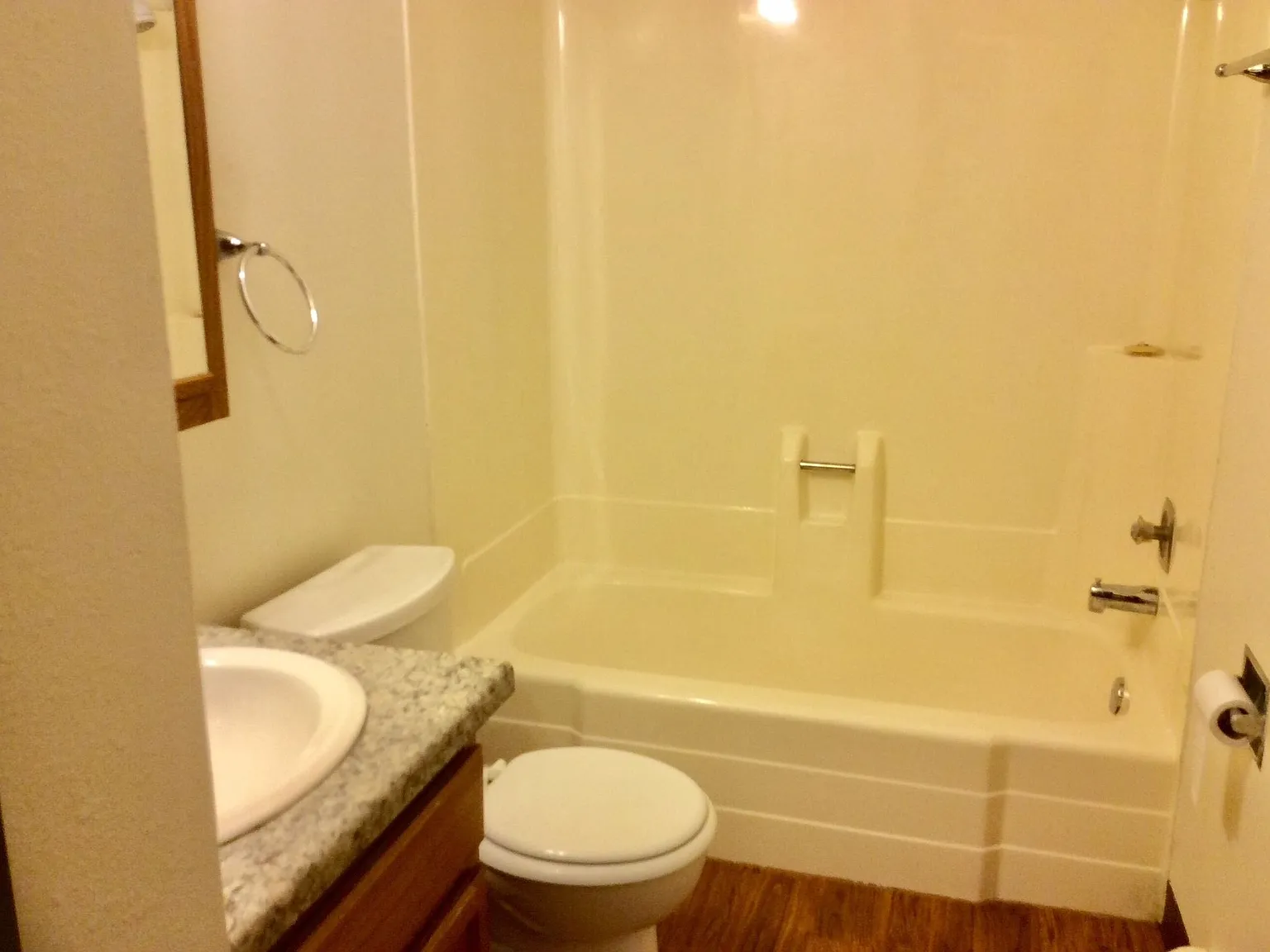 Atlantic Apartment Complex — Photo 2