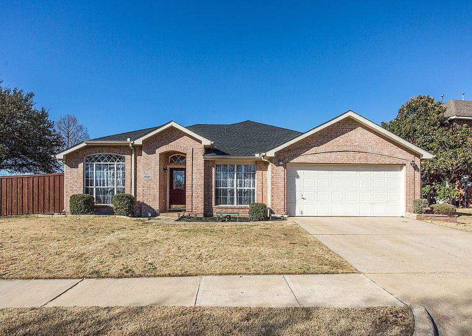 Corner Lot on 0.25 acres!