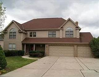 10323 Ridgecrest Point photo 1