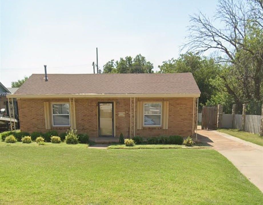 1st image of 409 N 15th St